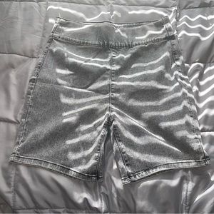 Steve Madden Jean shorts